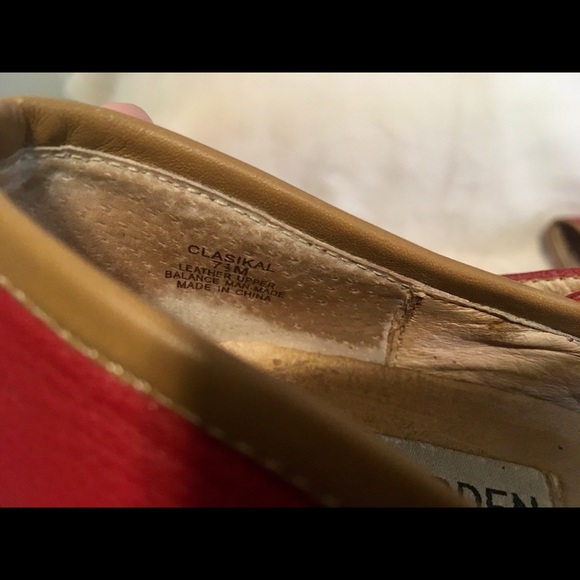 Steve Madden Clasikal Red Heels - Picture 8 of 8